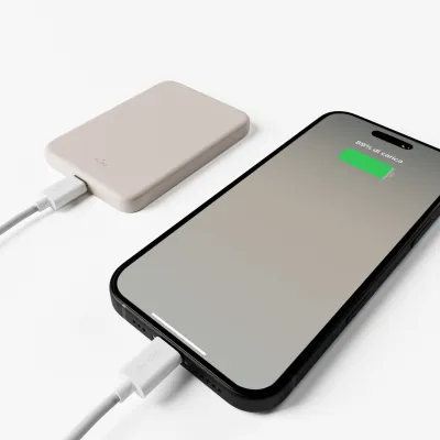 PURO - Bezdrôtová PowerBank 4200 mAh 5 W, kompatibilná s MagSafe, Mini Power Mag, USB-C, sandshell