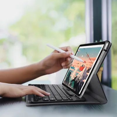SBS - Puzdro s oddeliteľnou klávesnicou pre tablet do 11'', čierna