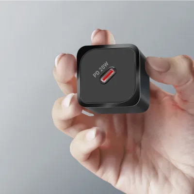 SBS - Cestovný adaptér NanoTube USB-C, GaN, 20 W, PD, čierna