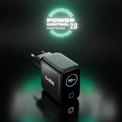 SBS - Cestovný adaptér Smart GaN, PD, 70 W, 2x USB-C/USB-A, čierna
