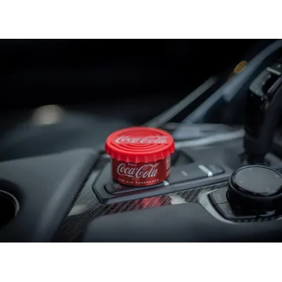AirPure - Coca-Cola Iconic Cap osviežovač vzduchu do auta, vôňa Coke originál