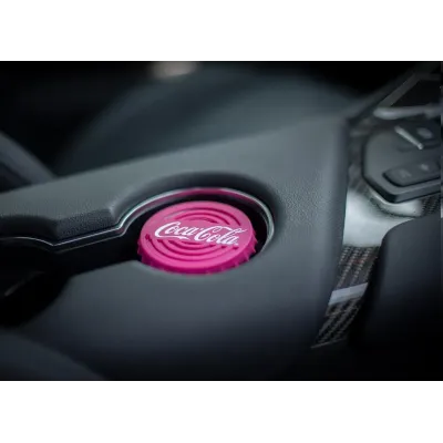 AirPure - Coca-Cola Iconic Cap osviežovač vzduchu do auta, vôňa Coke čerešňa