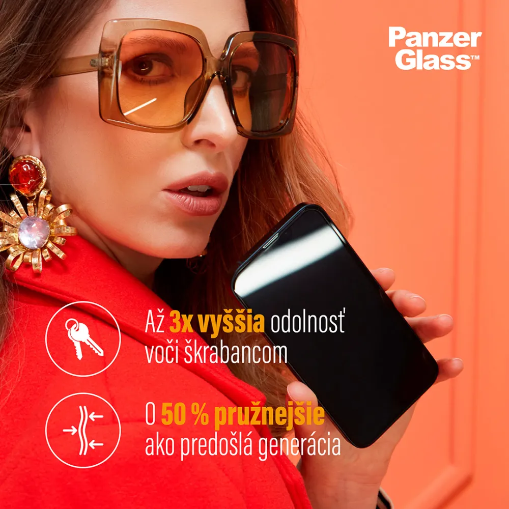PanzerGlass - Tvrdené sklo UWF Eyecare s aplikátorom pre iPhone 15 Pro, čierna