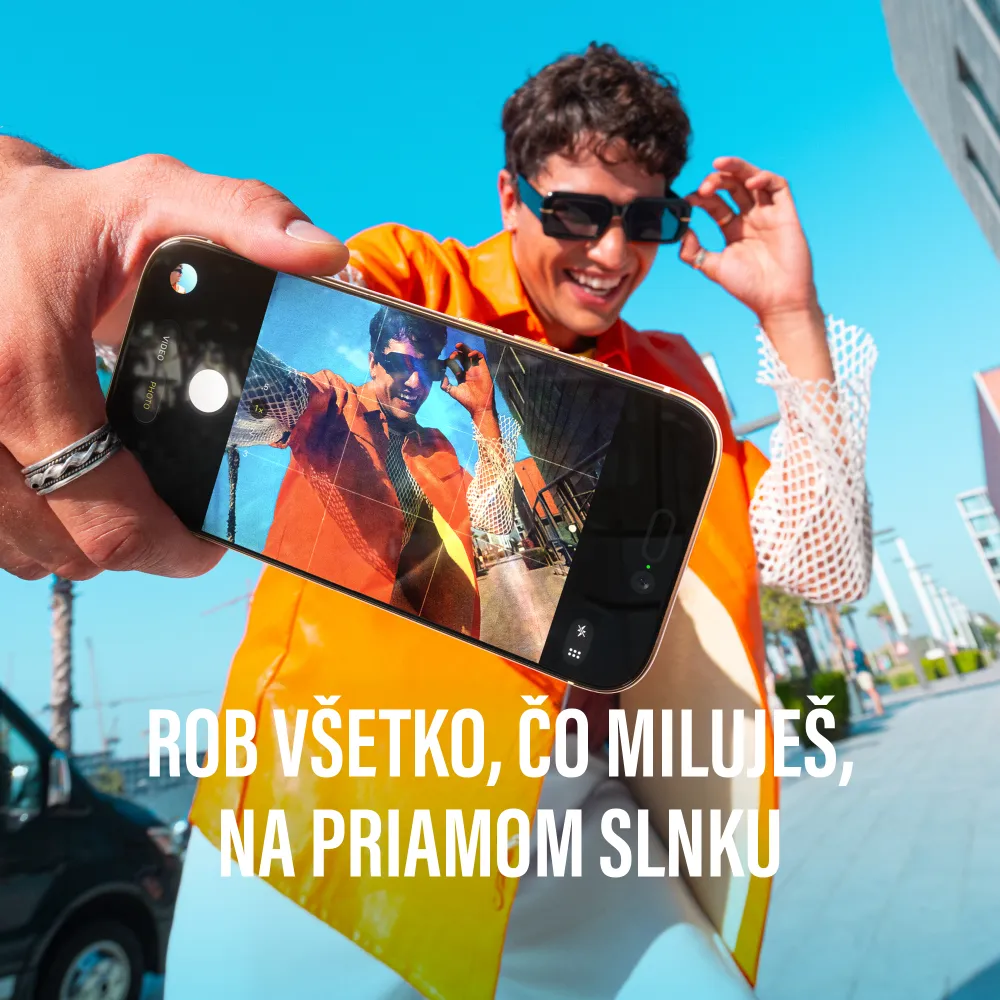 PanzerGlass - Tvrdené sklo Anti-Reflective s aplikátorom pre iPhone 17 Pro Max, čierna